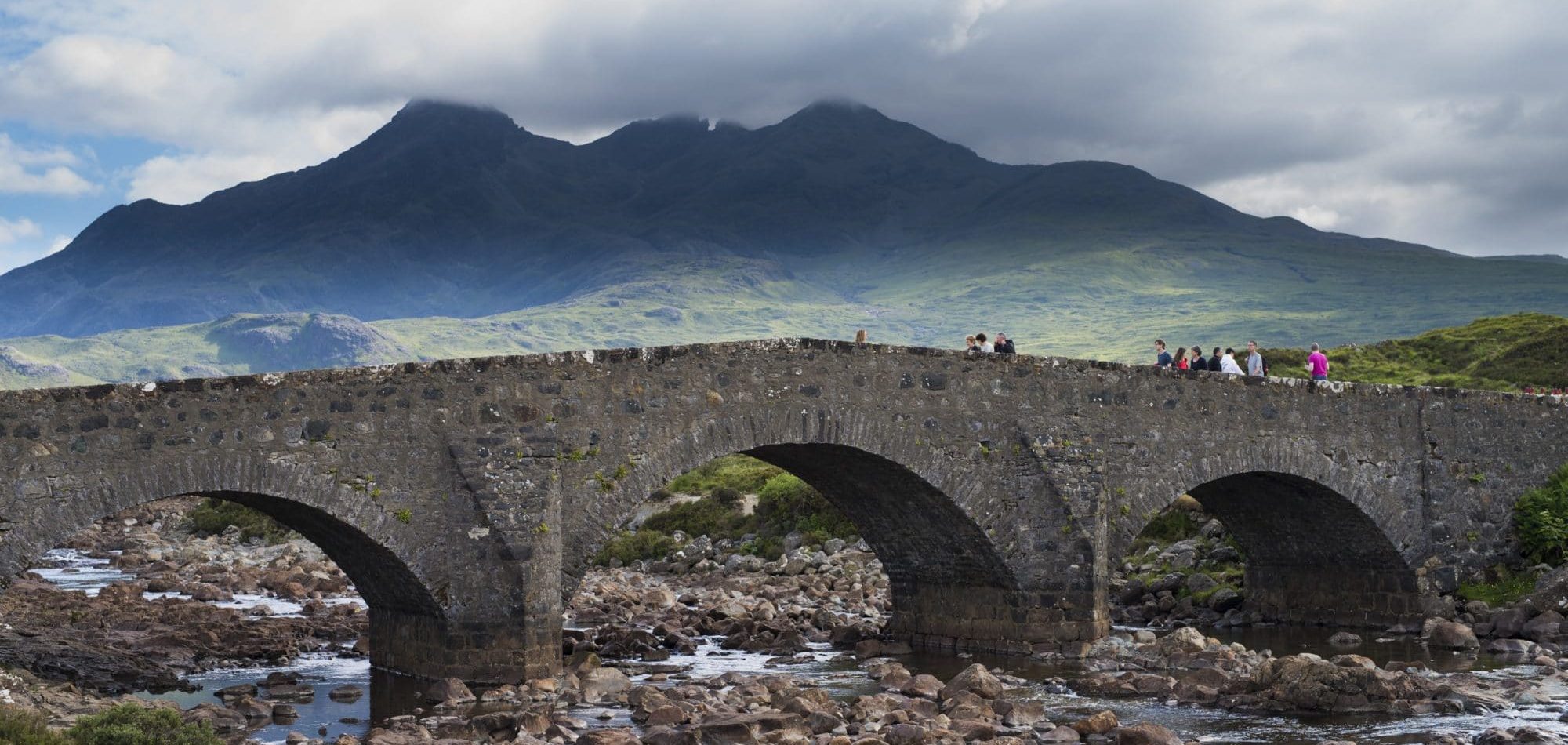 in-the-shadow-of-sgurr-na-stri-sir-edwards-roadtrip