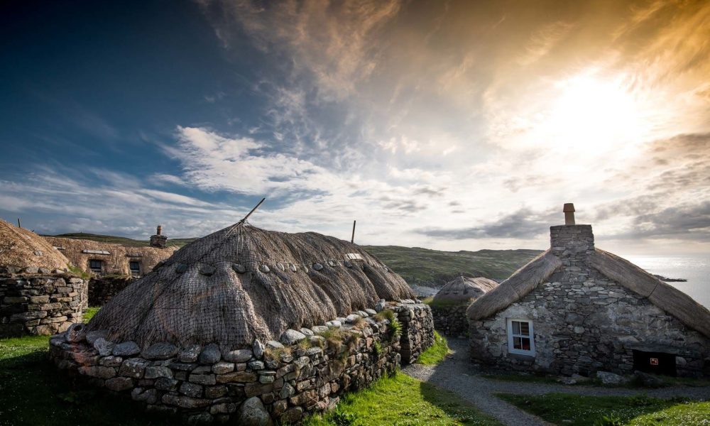 the-black-houses-of-the-lewis-peasants-sir-edwards-roadtrip